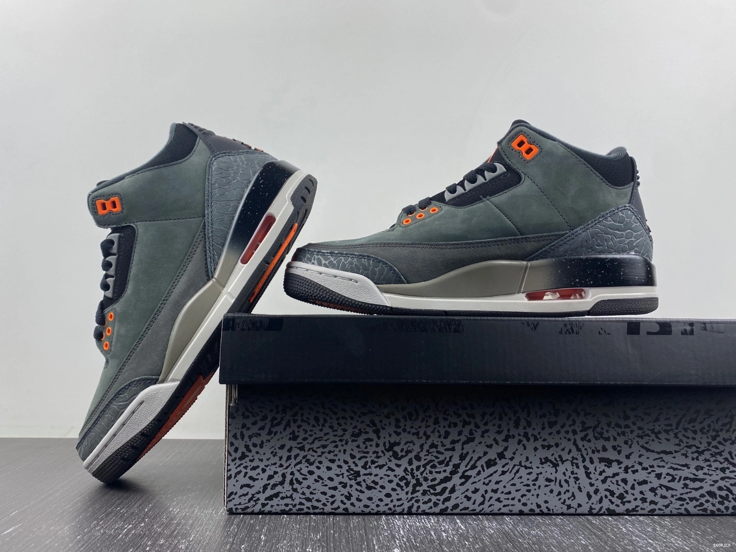 Cheap Men's CT8532-080 - (2023) Pack Retro Jordan Fear 3 0513